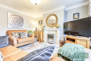 Photo 25- click for photo gallery